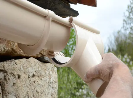 Pose de gouttière PVC Nonancourt 27320 Eure